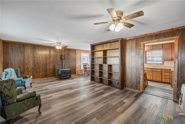 16067 McLennan Road, Troy, TX 76579