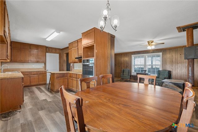 16067 McLennan Road, Troy, TX 76579