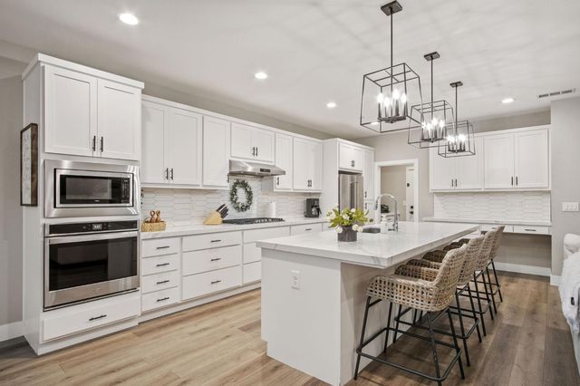 4114 Valkommen Dr, Denair, CA 95316