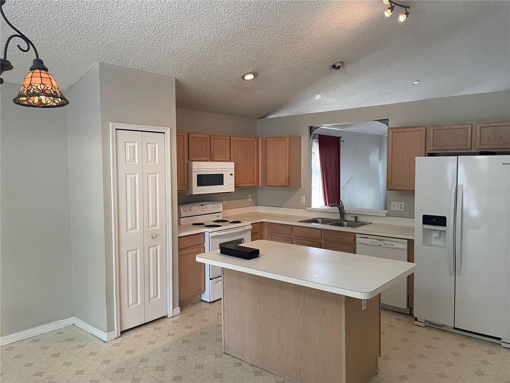 4343 BOCA WOODS DRIVE, Orlando, FL 32826