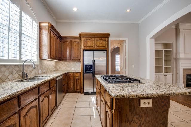 8100 Davidson Drive, Plano, TX 75025