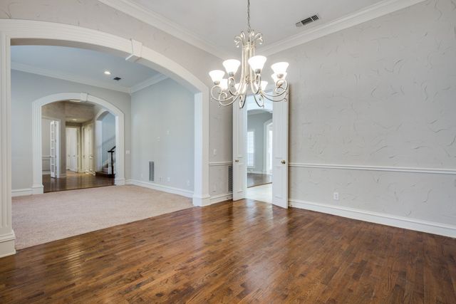 8100 Davidson Drive, Plano, TX 75025
