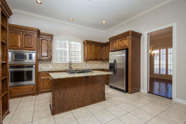 8100 Davidson Drive, Plano, TX 75025