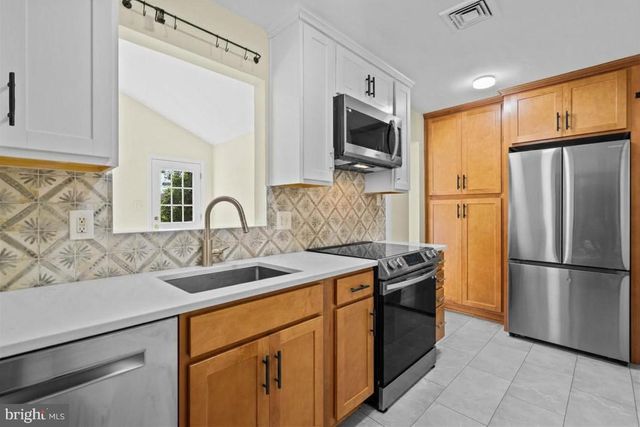 12200 VALLEYWOOD DR, Silver Spring, MD 20902