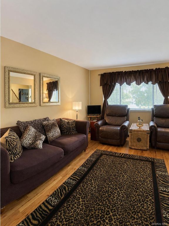 1340 Mac Donough Place, Bronx, NY 10465 — photo 4