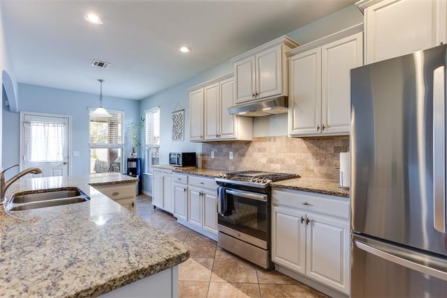 2325 NW 154th Street, Edmond, OK 73013