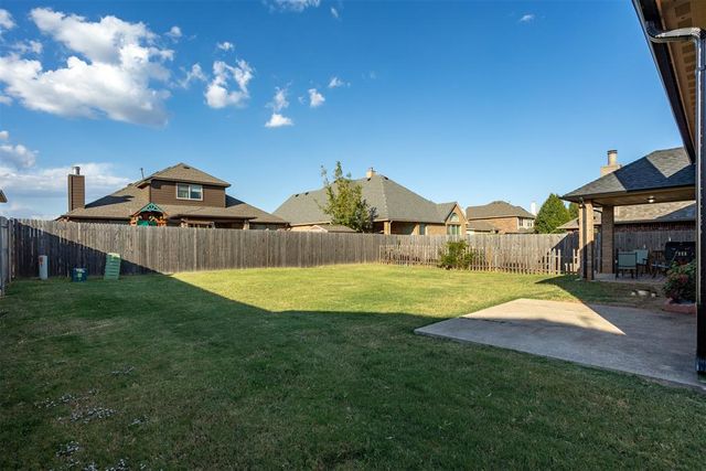 2325 NW 154th Street, Edmond, OK 73013