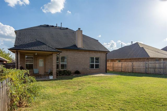 2325 NW 154th Street, Edmond, OK 73013