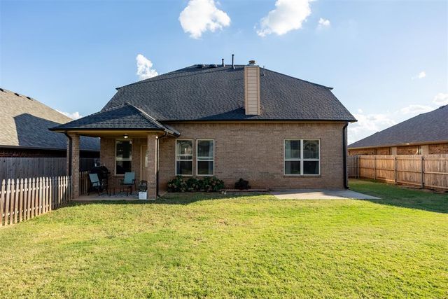 2325 NW 154th Street, Edmond, OK 73013