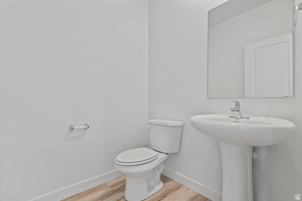 Image 33 of property listing at 1069 VEGAS ST, Grantsville, UT 84029