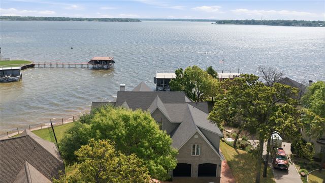 121 Saint Annes, Mabank, TX 75156