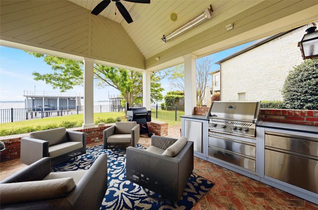 121 Saint Annes, Mabank, TX 75156