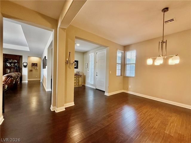 8455 Creekstone Court, Las Vegas, NV 89113