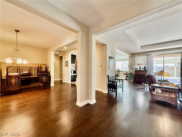 8455 Creekstone Court, Las Vegas, NV 89113