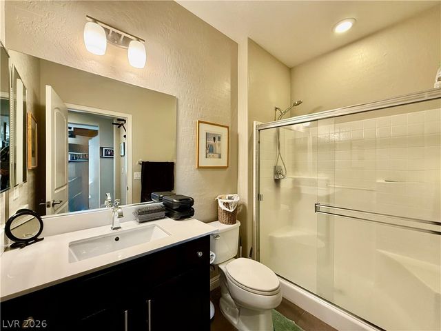 8455 Creekstone Court, Las Vegas, NV 89113