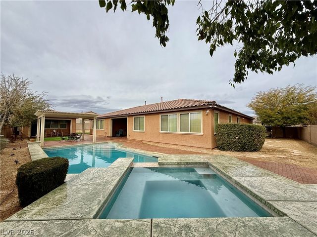 8455 Creekstone Court, Las Vegas, NV 89113