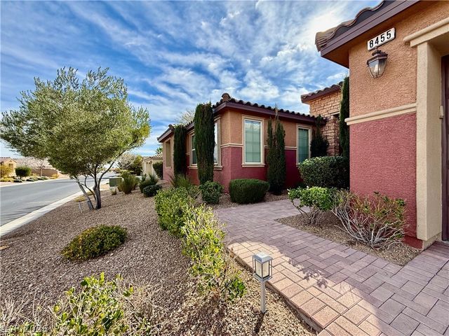 8455 Creekstone Court, Las Vegas, NV 89113