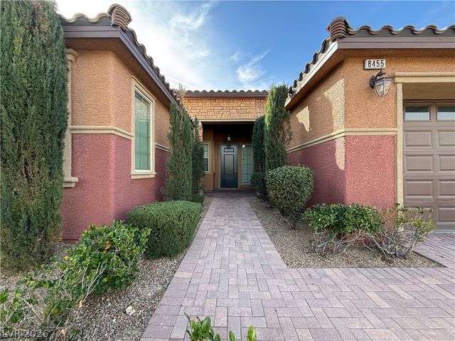 8455 Creekstone Court, Las Vegas, NV 89113
