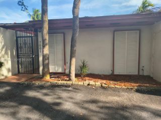 7001 S Loch Isle Dr S 7001, Miami Lakes, FL 33014