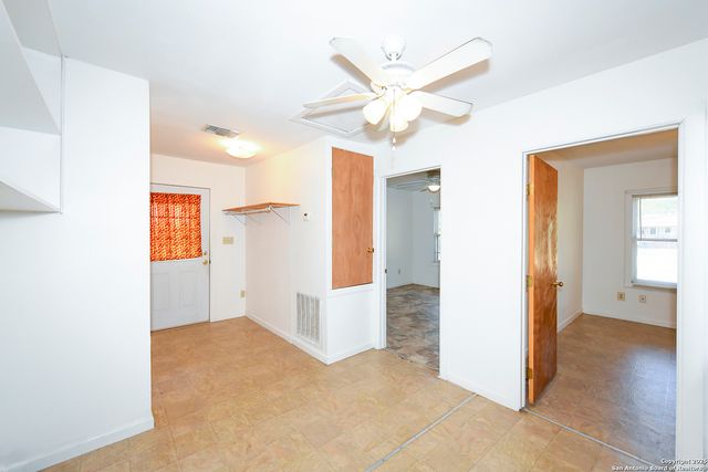 882 Samuels, New Braunfels, TX 78130