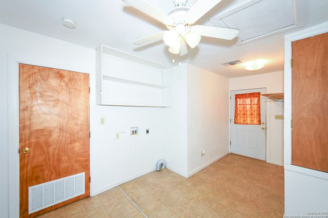 882 Samuels, New Braunfels, TX 78130