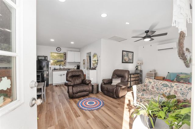 14376 SW STATE ROAD 45, Archer, FL 32618