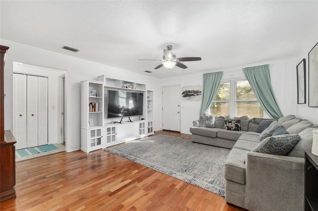 14376 SW STATE ROAD 45, Archer, FL 32618