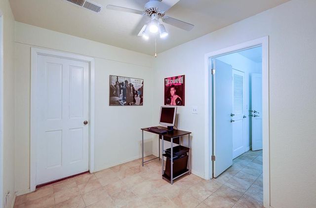 5612 Columbia Drive N, Fresno, CA 93727