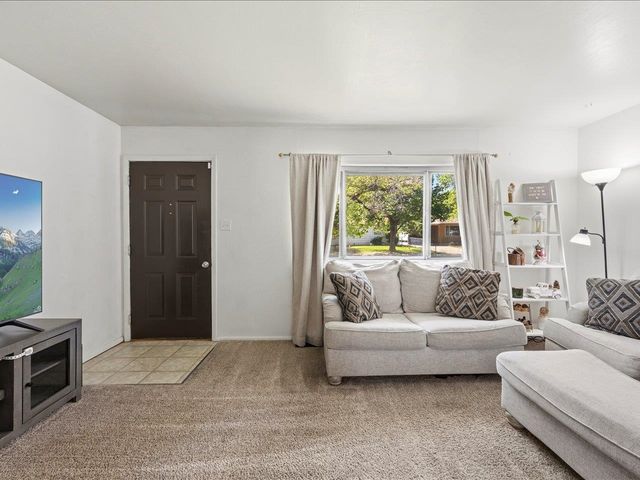 2142 N 20th Street, Grand Junction, CO 81501