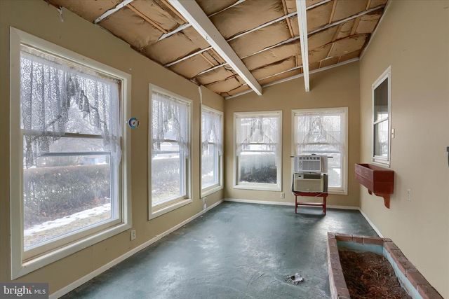 202 LINDY AVE, York Springs, PA 17372