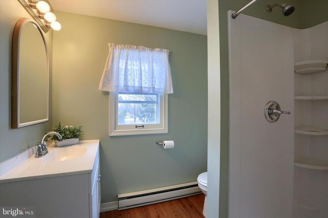 202 LINDY AVE, York Springs, PA 17372