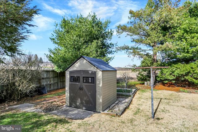 202 LINDY AVE, York Springs, PA 17372