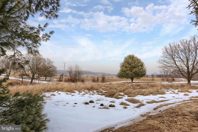 202 LINDY AVE, York Springs, PA 17372