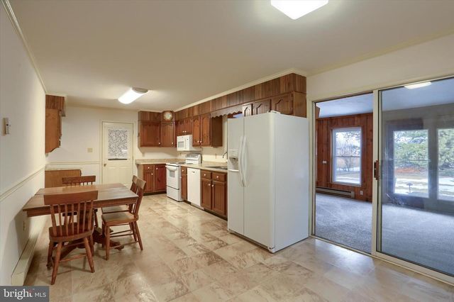 202 LINDY AVE, York Springs, PA 17372