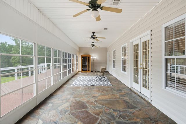 60 Grand Blvd., Hattiesburg, MS 39402