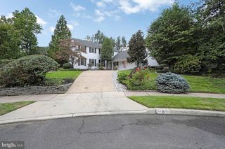 6 WICKLOW CT, Cherry Hill, NJ 08003