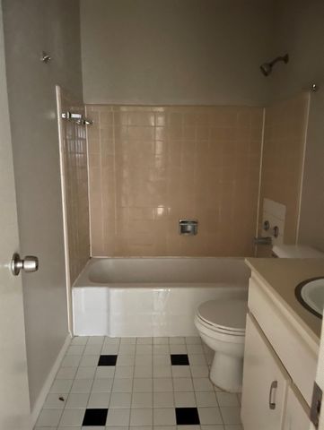 10734 Braewick Drive, Houston, TX 77096