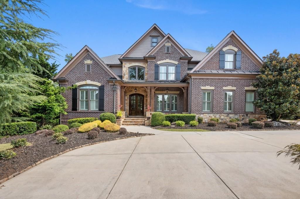 2380 Manor Creek Court, Cumming, GA 30041