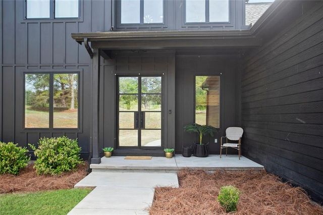 2693 Glenn Jackson Road, Bogart, GA 30622