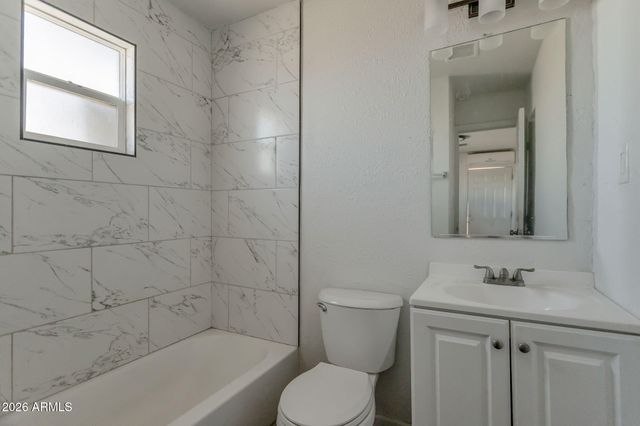 110 N 33RD Avenue, Phoenix, AZ 85009