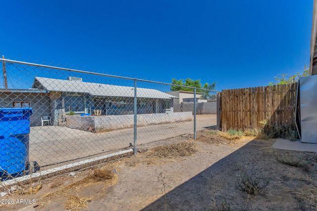 110 N 33RD Avenue, Phoenix, AZ 85009