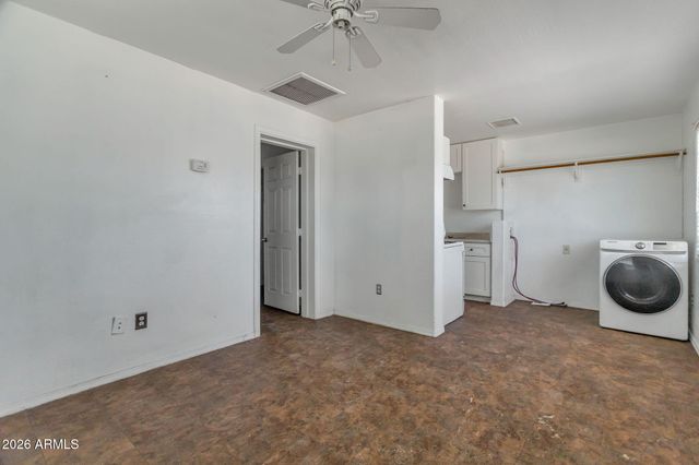 110 N 33RD Avenue, Phoenix, AZ 85009