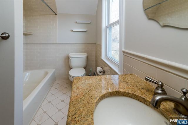 130 Franklin Turnpike 2, Allendale, NJ 07401