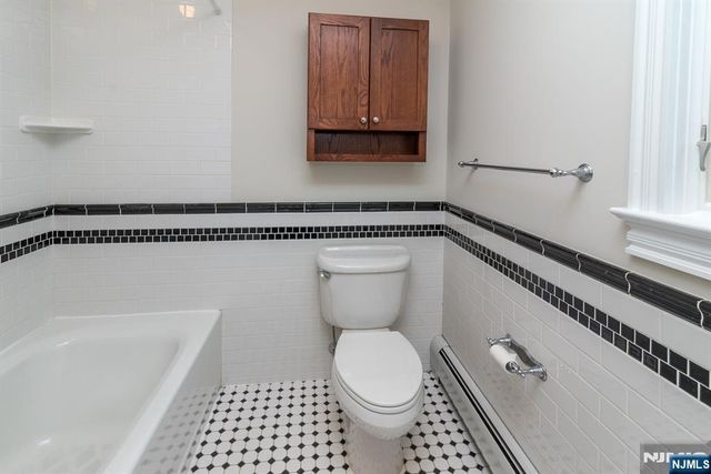 130 Franklin Turnpike 2, Allendale, NJ 07401