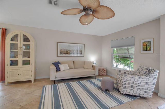 721 N JEFFERSON AVENUE 721, Sarasota, FL 34237