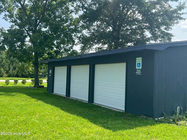 406 Hickory Street, Bridgeton, NC 28519