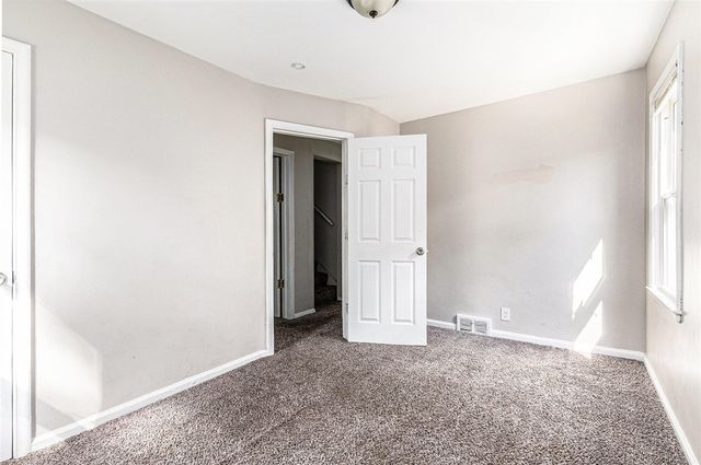 18093 Mendota Street, Detroit, MI 48221