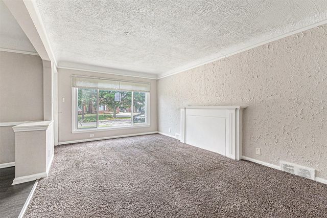 18093 Mendota Street, Detroit, MI 48221