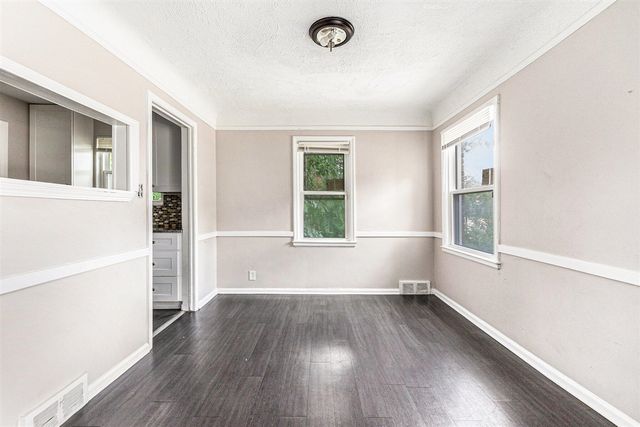 18093 Mendota Street, Detroit, MI 48221