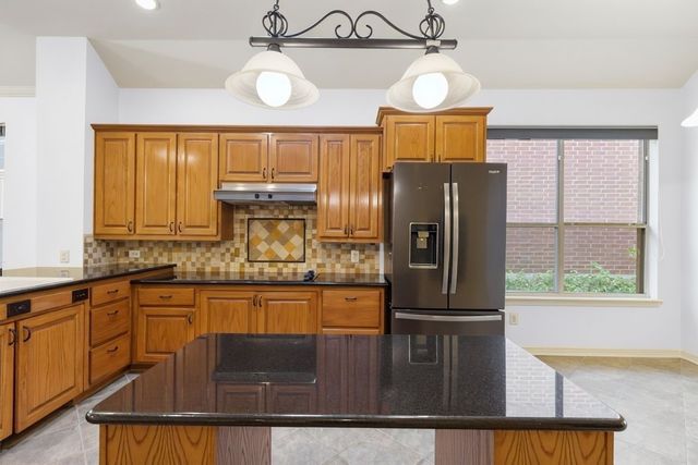 2219 Pecan Grove Court, Dallas, TX 75228